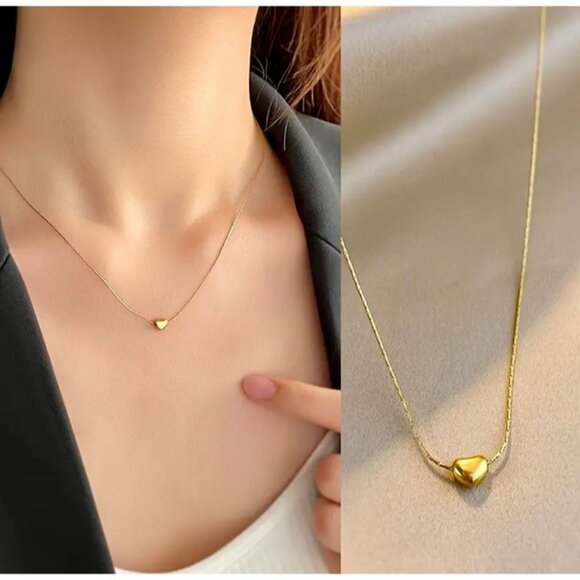 Dainty 18K Gold Plated Heart Pendant Necklace - Picture 2 of 3